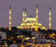 Çamlıca Camii