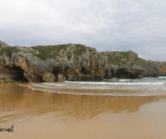 Cuevas del Mar beach (Asturias) Spain