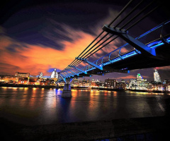 Millennium Bridge LONDON...