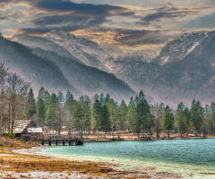 morning at the lake