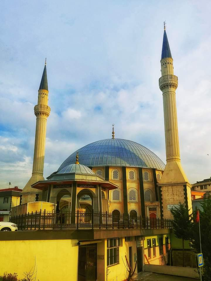 Tekbir Camii