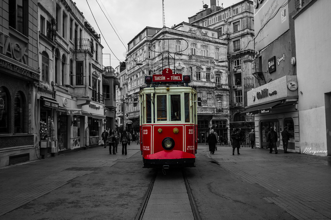 İstanbul İstiklal Caddesi