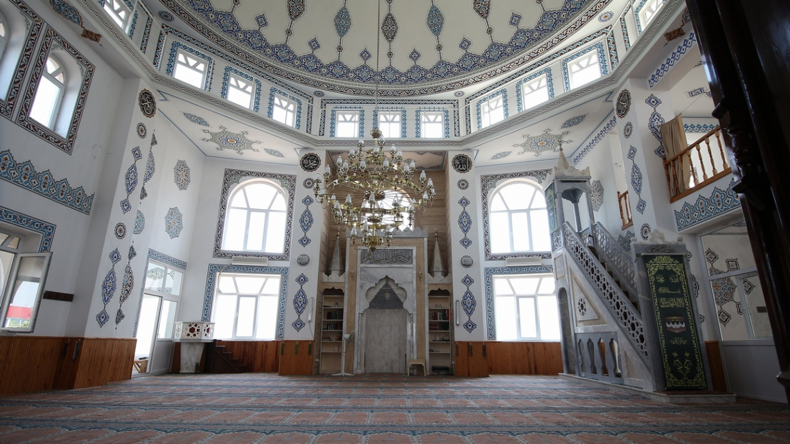 İbrahim Hakkı Hz. Camii