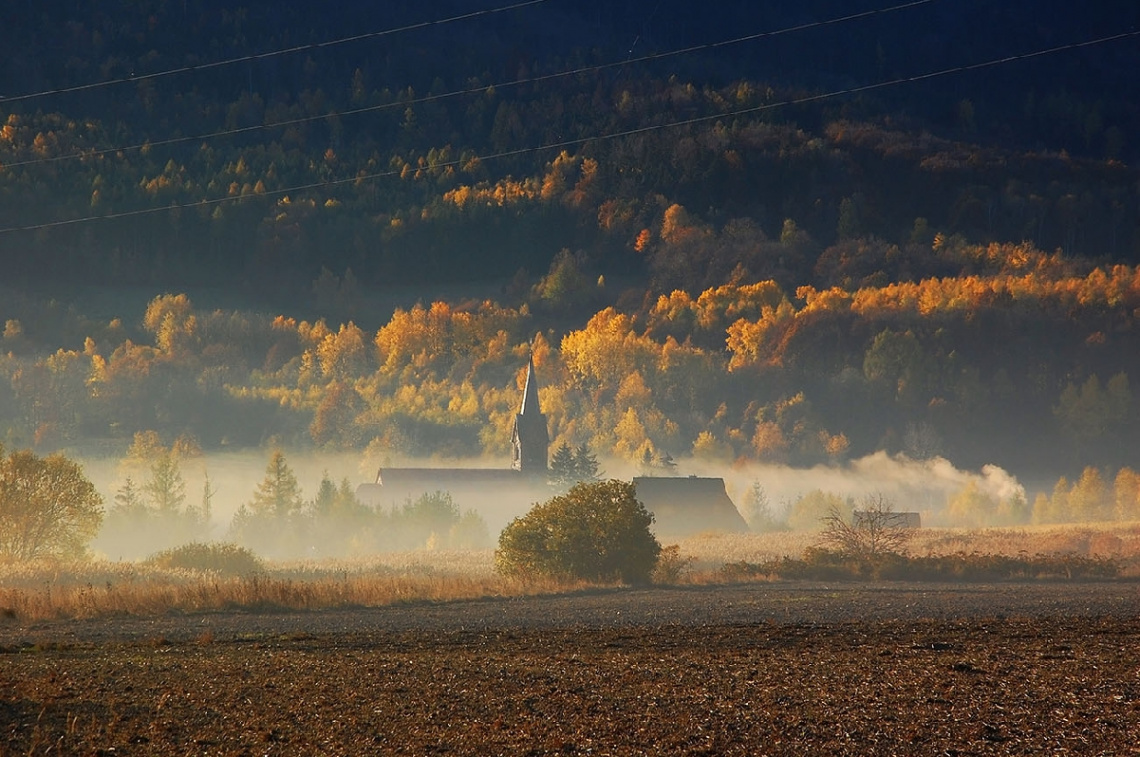 Polonya, Jarnołtów - a village in the valley