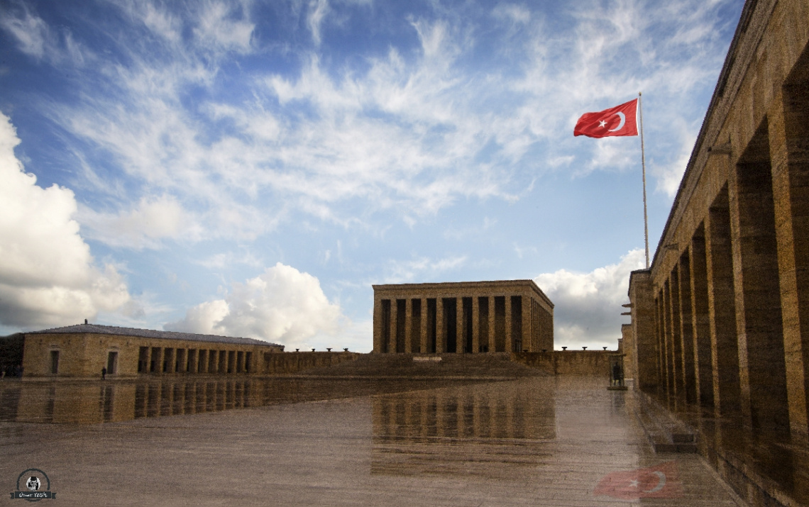 Yağmur Sonrası Anıtkabir