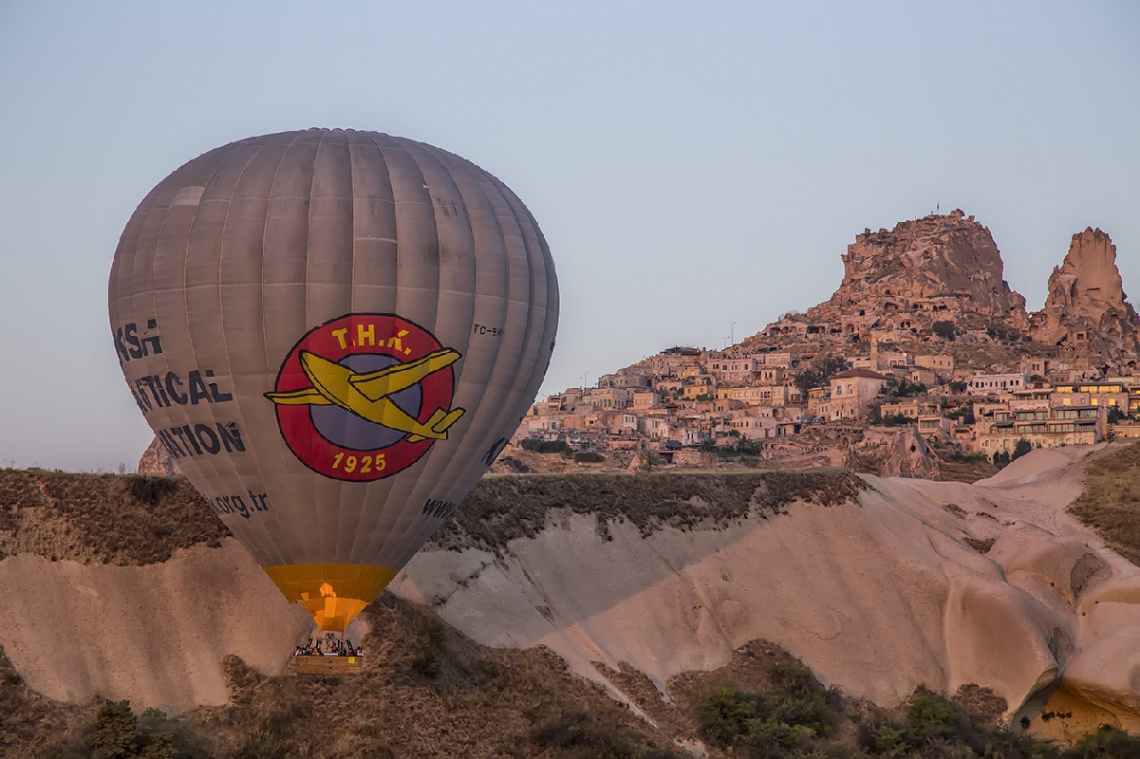 Uçhisar Kalesi - Kapadokya