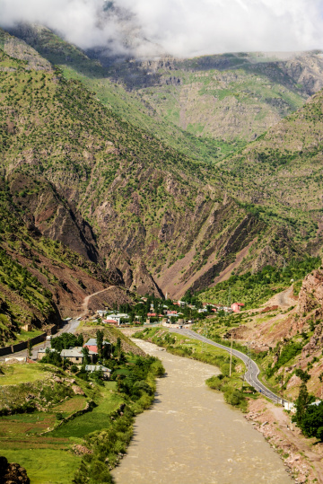 dagların ardından