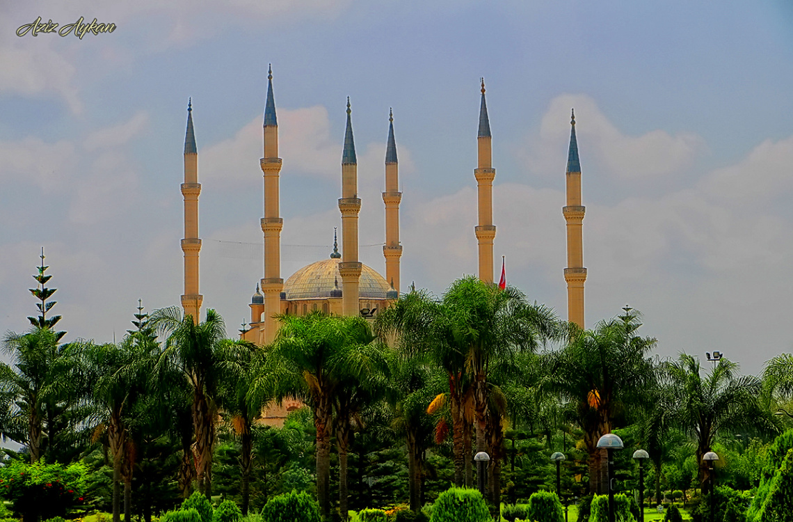 Hayırlı Cumalar / Sabancı Cami / Adana