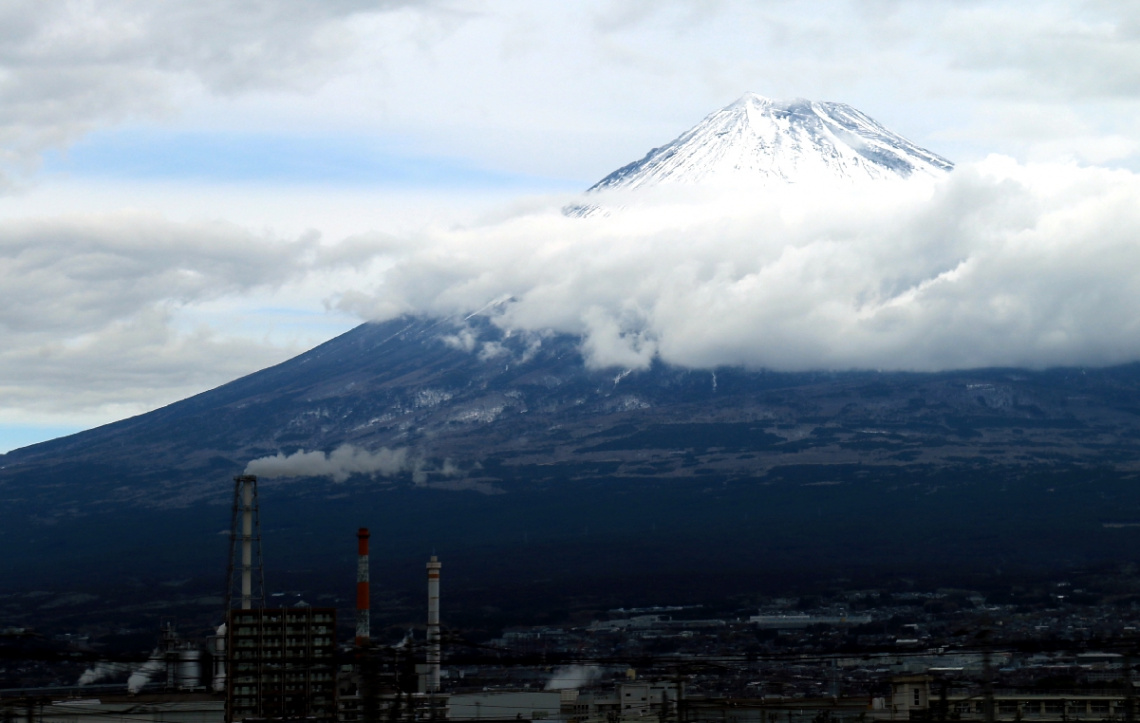 Cloudy Fuji