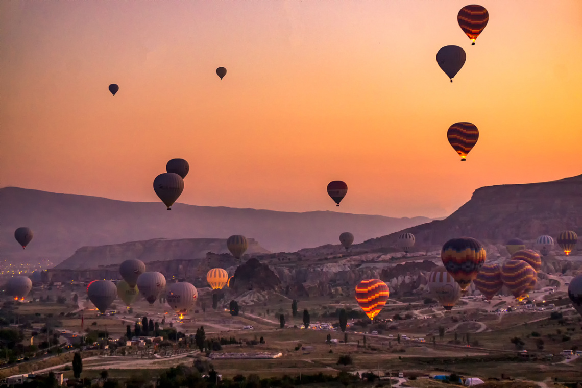 Kapadokya'da Gündoğarken.