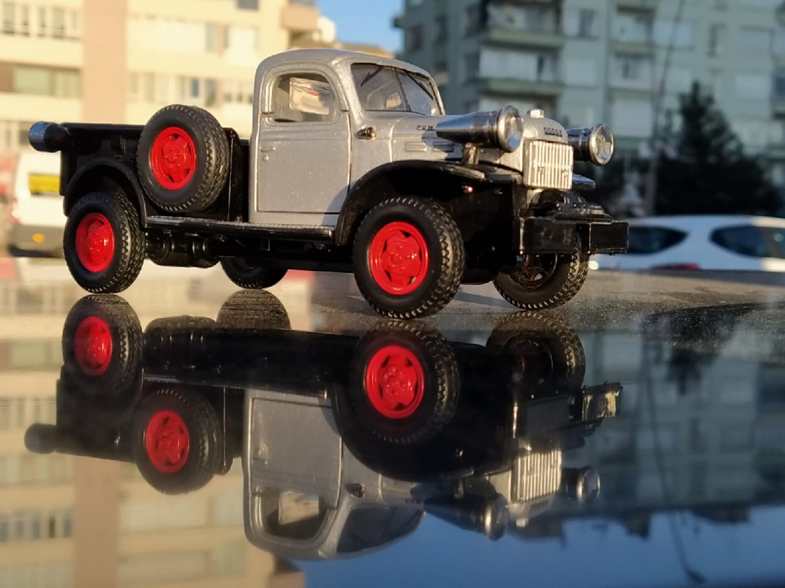 Miniciks hayatlar  1941 Dodge Power Wagon