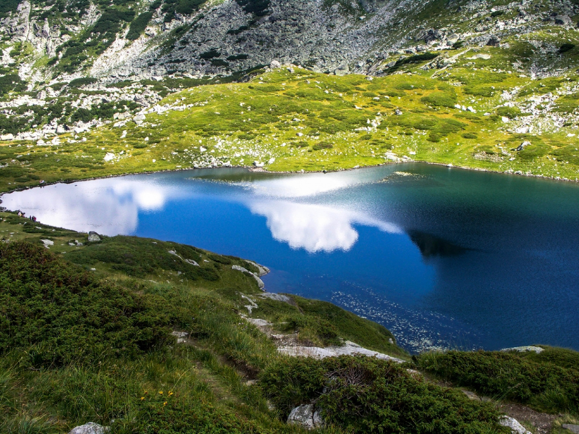 clouds reflection