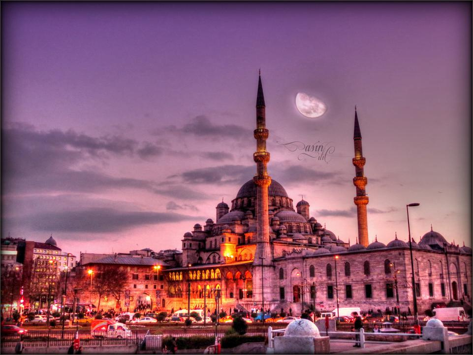 YENİ CAMİ