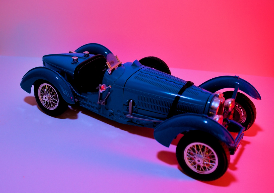 miniature car bugatti