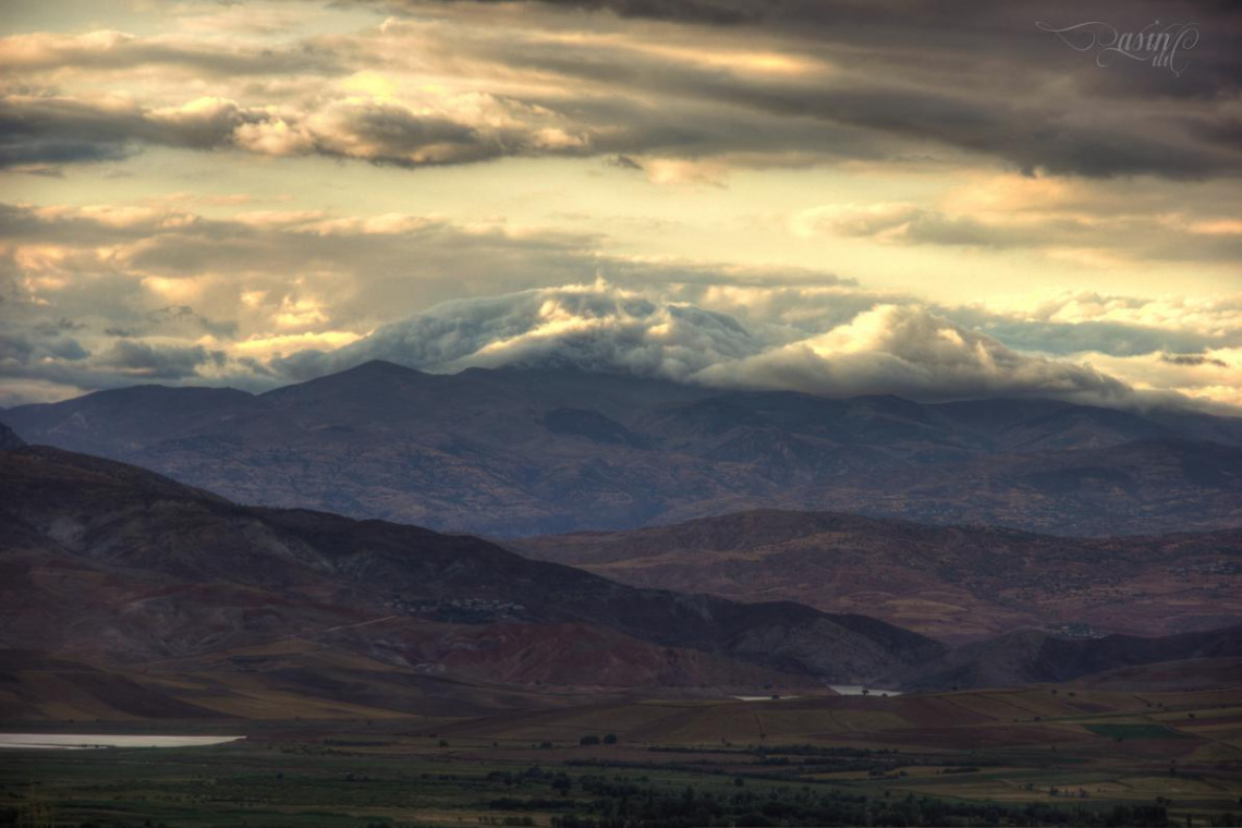 DUMANLI DAĞLAR